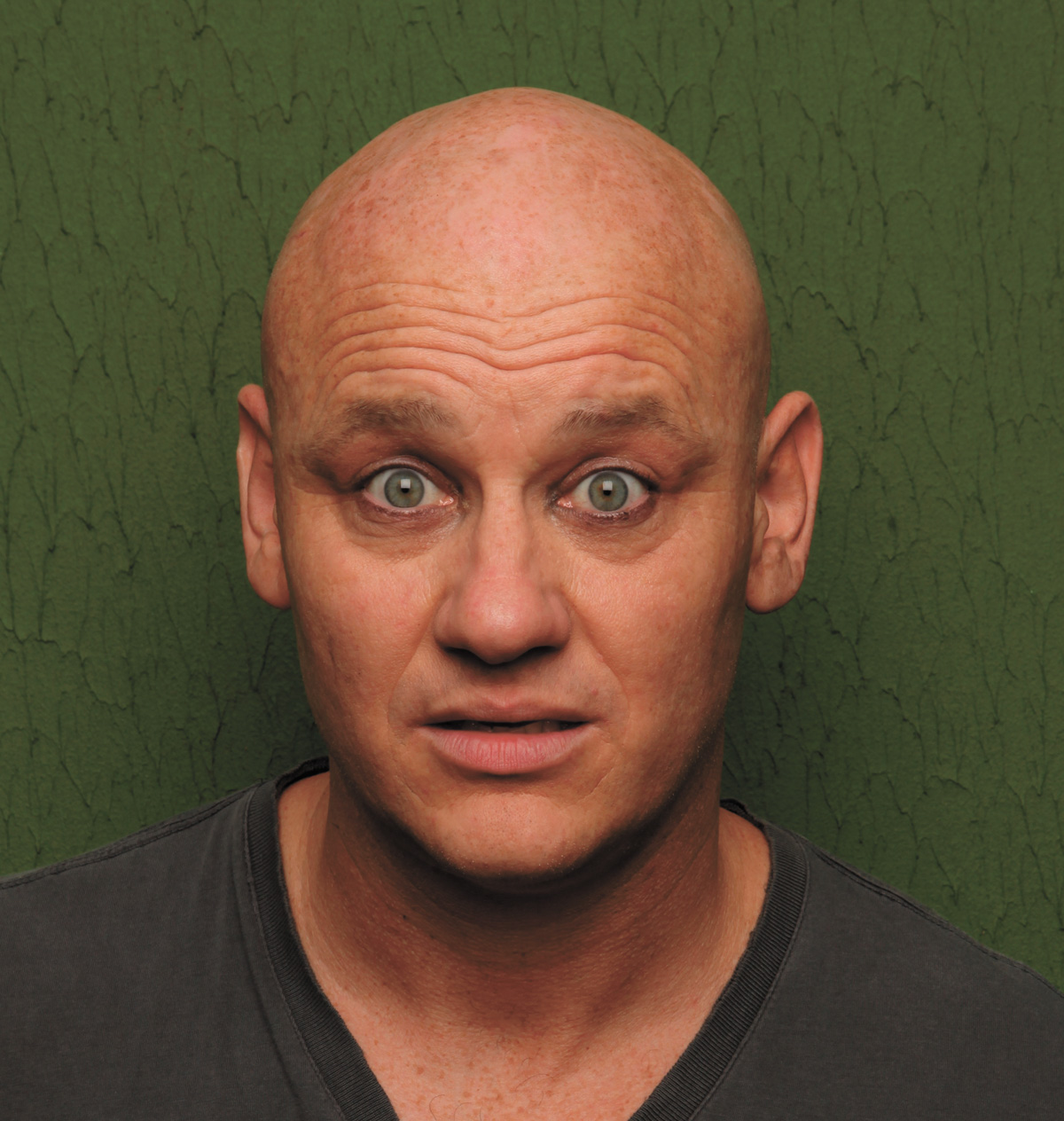 Eastenders star Terry Alderton laughs it up for bowel cancer (From Enfield Independent) - 2754722